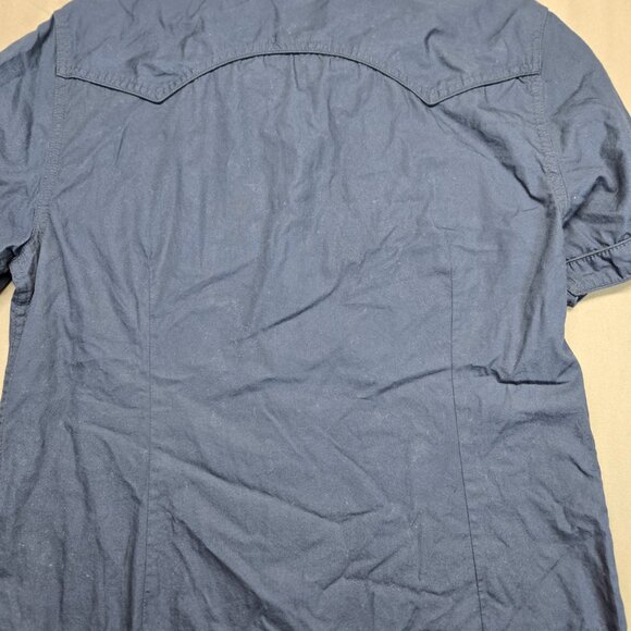 GUESS Men’s Blue Short Sleeve Button Up Shirt Size M - Picture 13 of 13